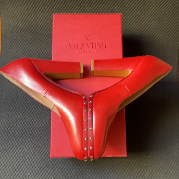 NWT  $945 VALENTINO Block Heel Pump 100% Authentic ,Size EU 38 1/2 / US 8 - Picture 10 of 16